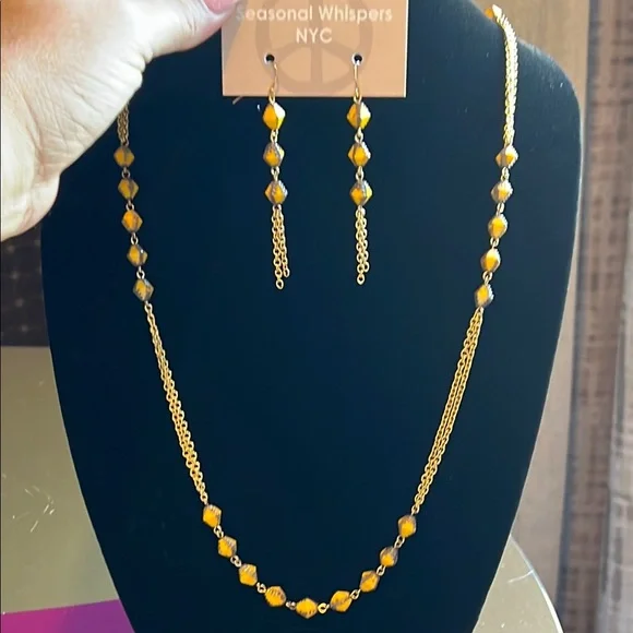 Authentic Seasonal Whispers Gold and Yellow Beaded Necklace and Earring Set New - Picture 5 of 17